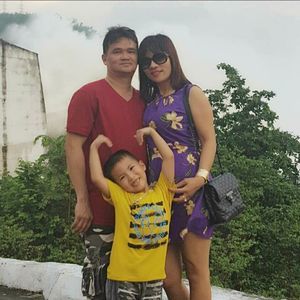 Meet your Posher, Hoang